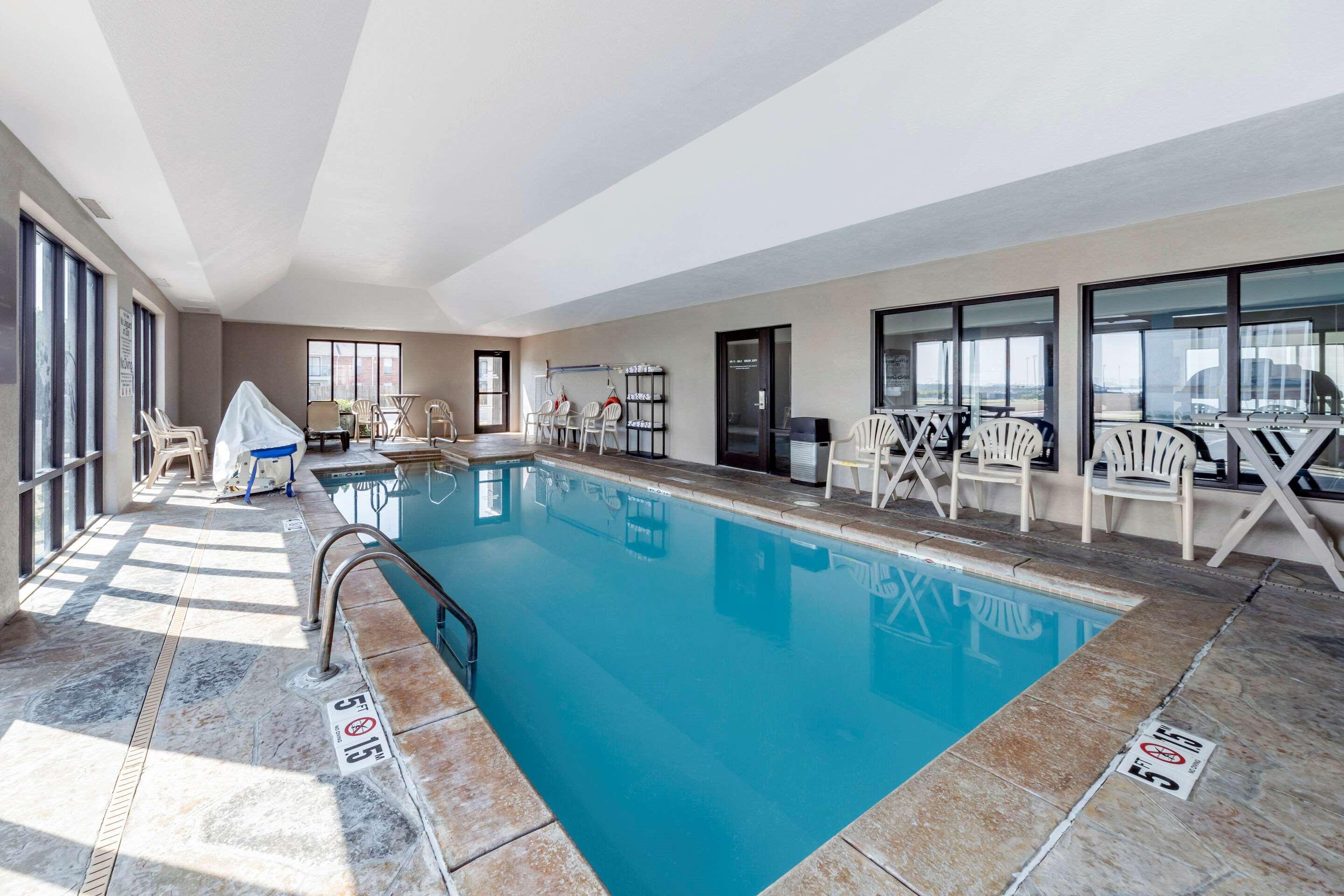 Garner Hotel Oklahoma City - Quail Springs By Ihg Exterior foto