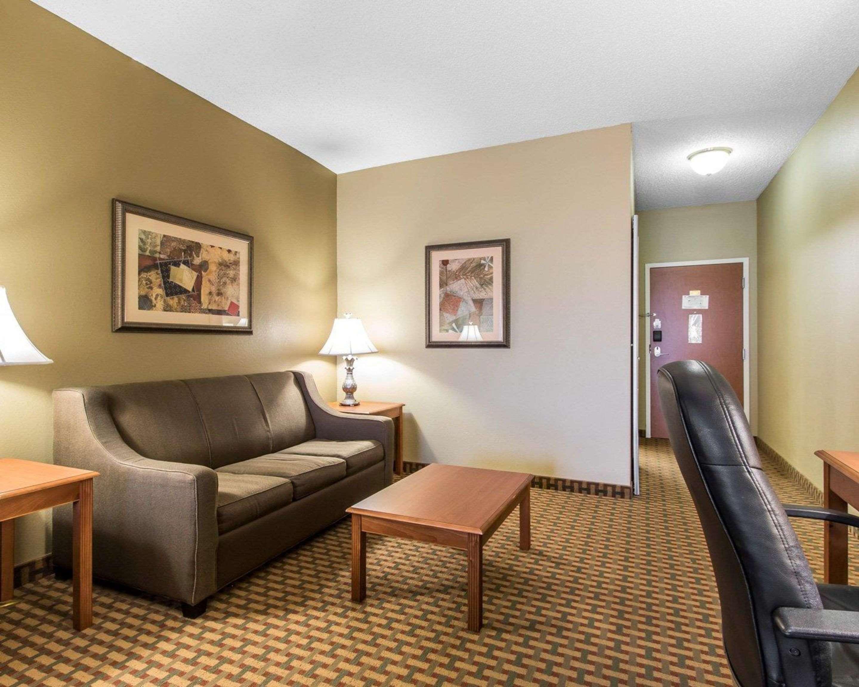 Garner Hotel Oklahoma City - Quail Springs By Ihg Exterior foto