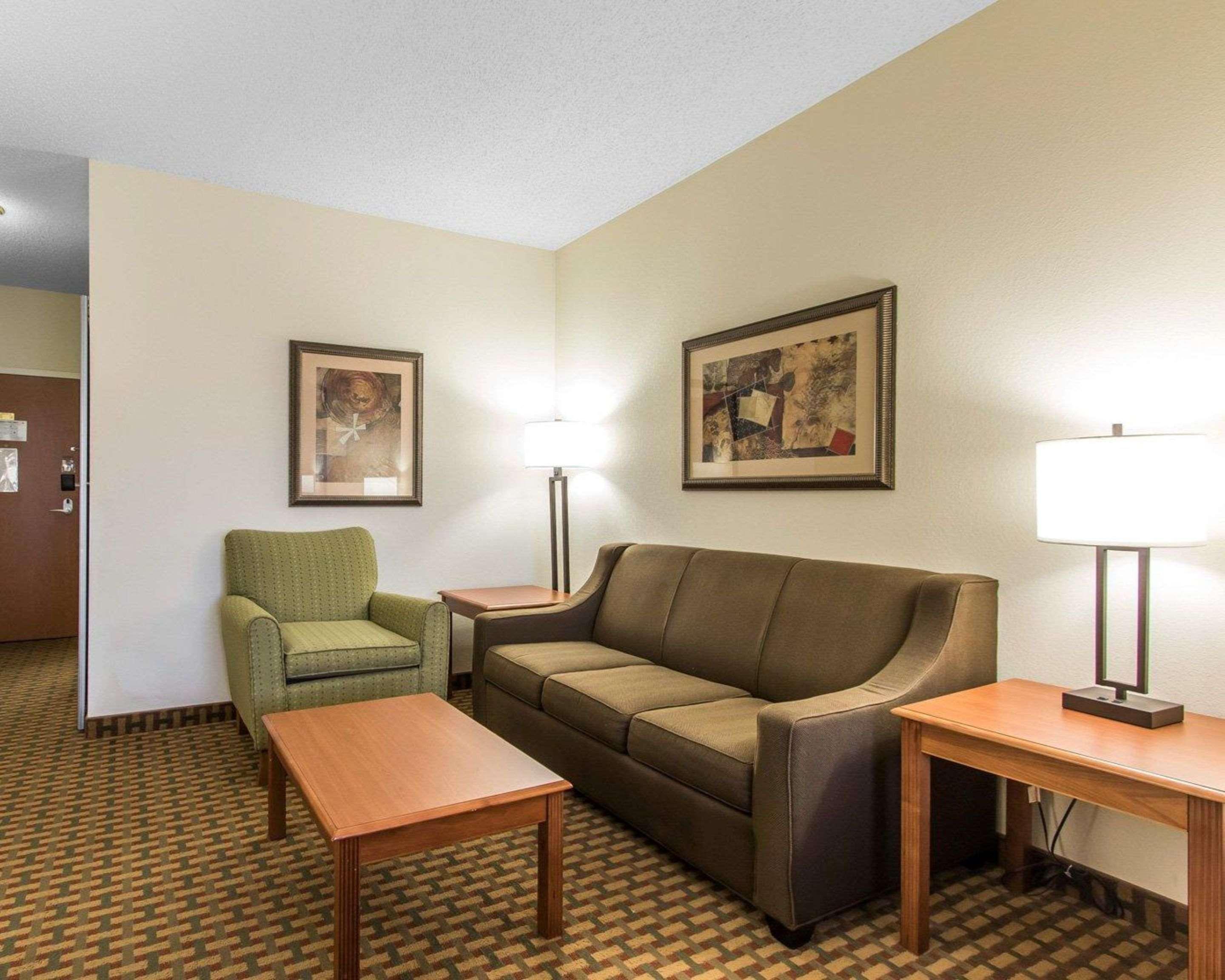 Garner Hotel Oklahoma City - Quail Springs By Ihg Exterior foto